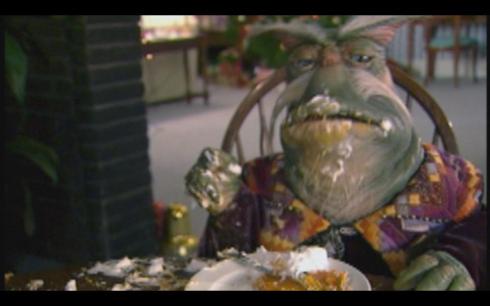 Dominar Rygel the XVI: who needs cleanliness when you have billions of subjects? 