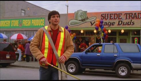 Good thing this show has a good special effects budget, or we'd have to endure a series where Clark Kent cleans Smallville.