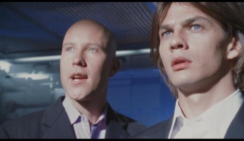 "Yeah, that's right.  I got my own personal industrial sun light!  Don't look at it directly though..."