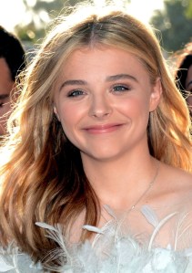 chloe grace
